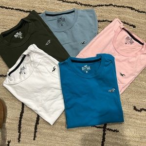 5 Hollister short sleeve shirts - Small